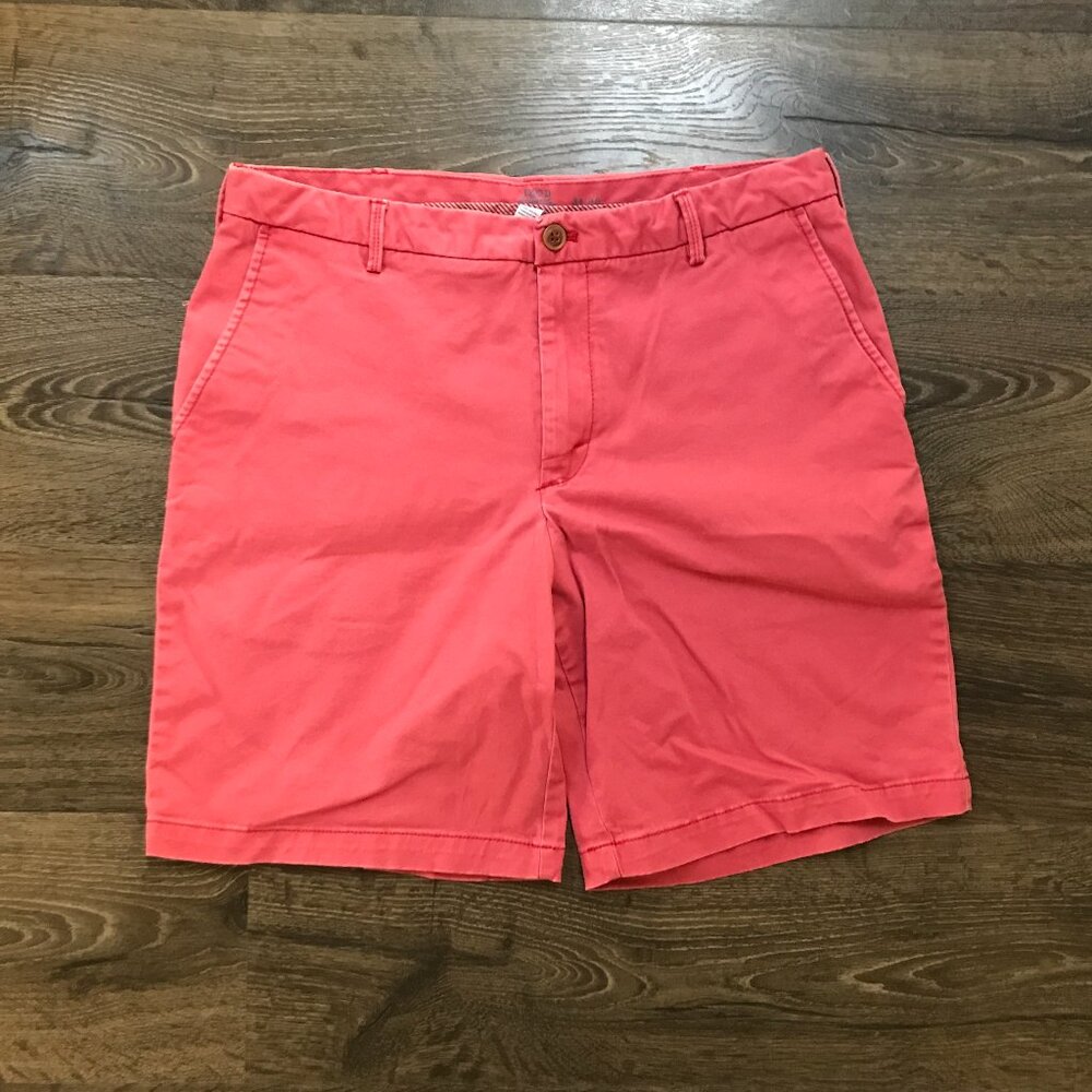 Izod Saltwater men’s shorts size 34 Casual Chinos coral